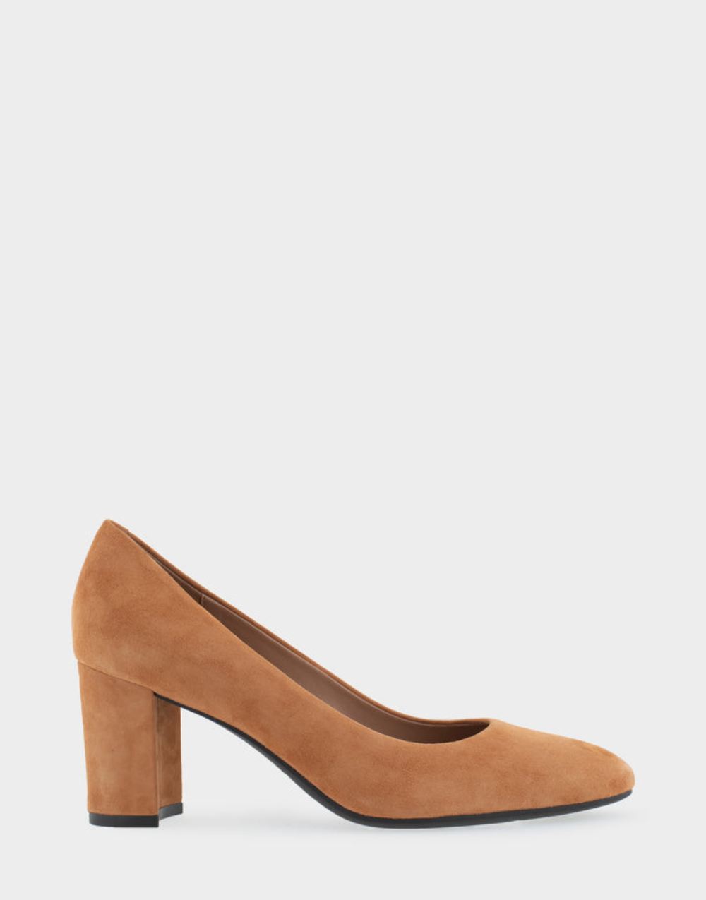 Women's | Betsy Tan Genuine Suede Mid Heel Pump